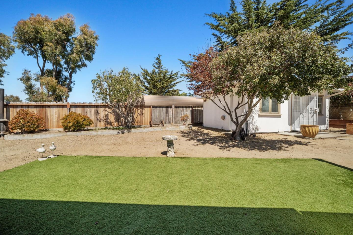 3060 Eddy Circle Marina, CA 93933 - Photo 25 of 35 a view of house with swimming pool and sitting area