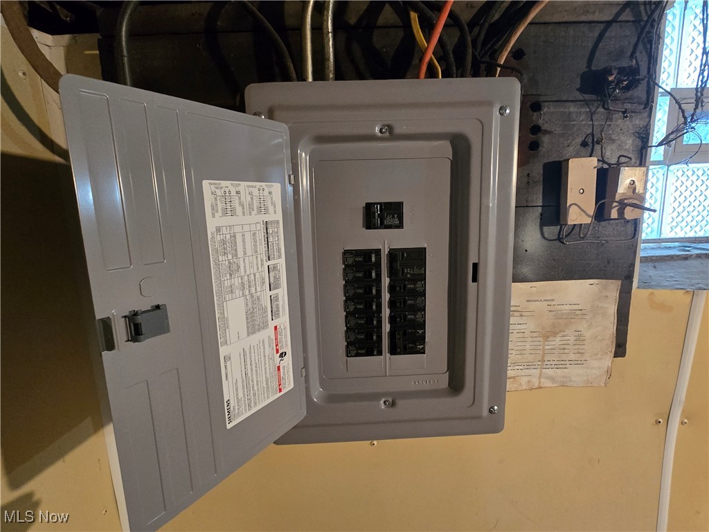 2048 Rossmoor Road Cleveland Heights, OH 44118 - Photo 26 of 29 Utilities with electric panel