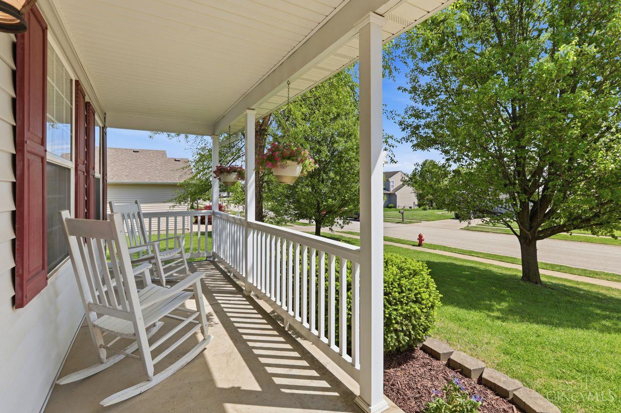 358 Stone Ridge Lane Monroe, OH 45044 - Photo 3 of 32