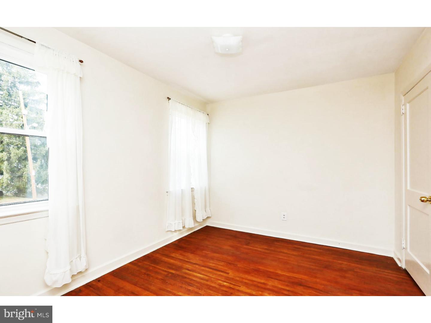 811 Scotia Road Philadelphia, PA 19128 - Photo 14 of 25
