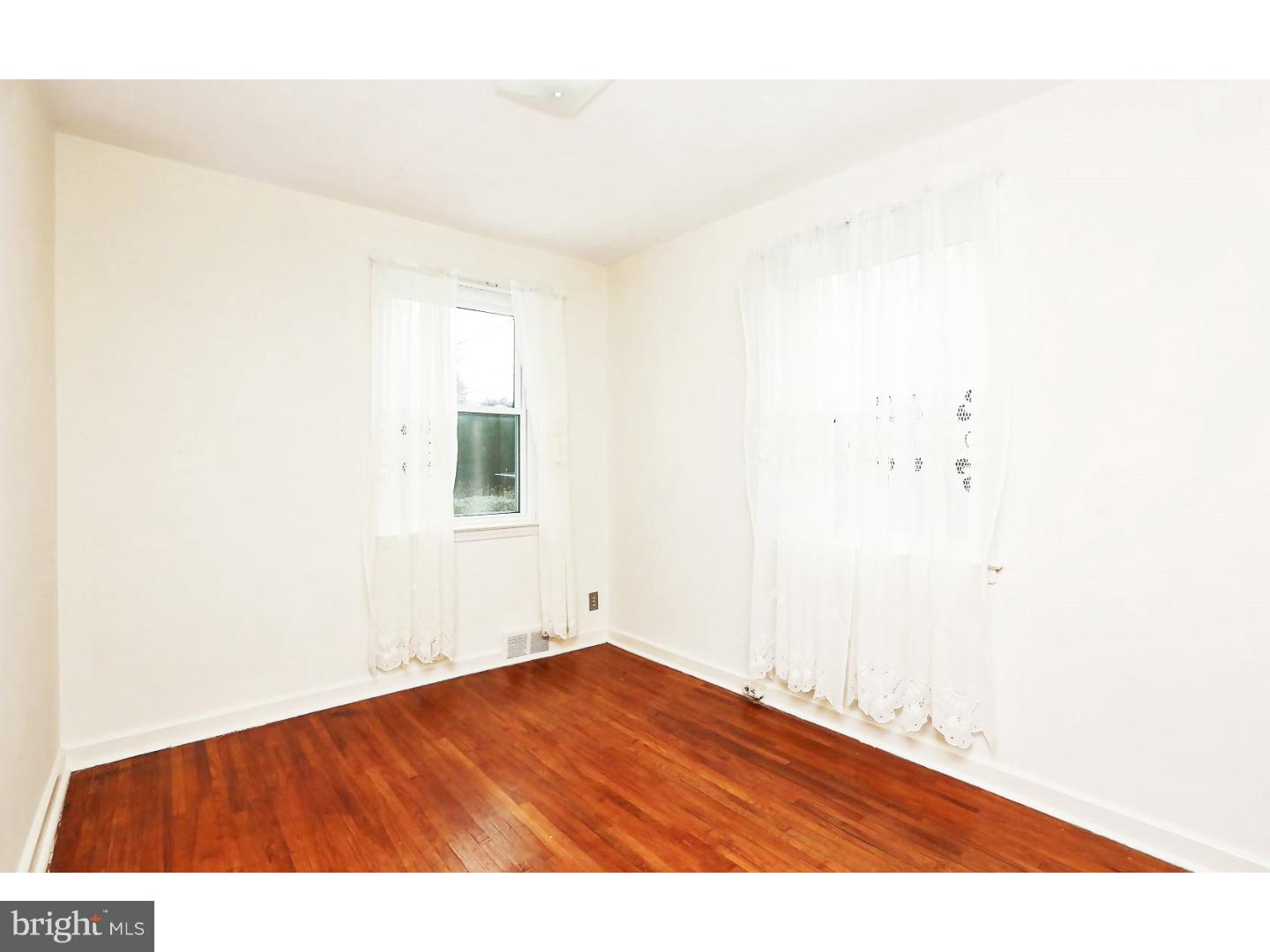 811 Scotia Road Philadelphia, PA 19128 - Photo 15 of 25
