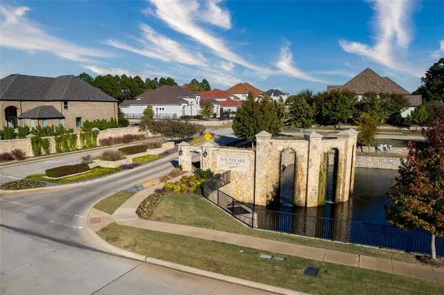 a picture of a bathroom with a sink