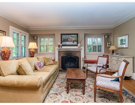 9 Glengarry Road Winchester, MA 01890 - Photo 7 of 36 Gallery Image 7