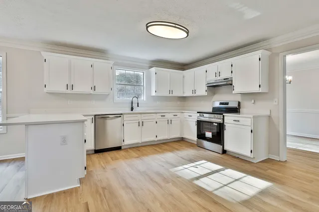 $2,750 | 76 Championship Court, Fayetteville, GA 30215