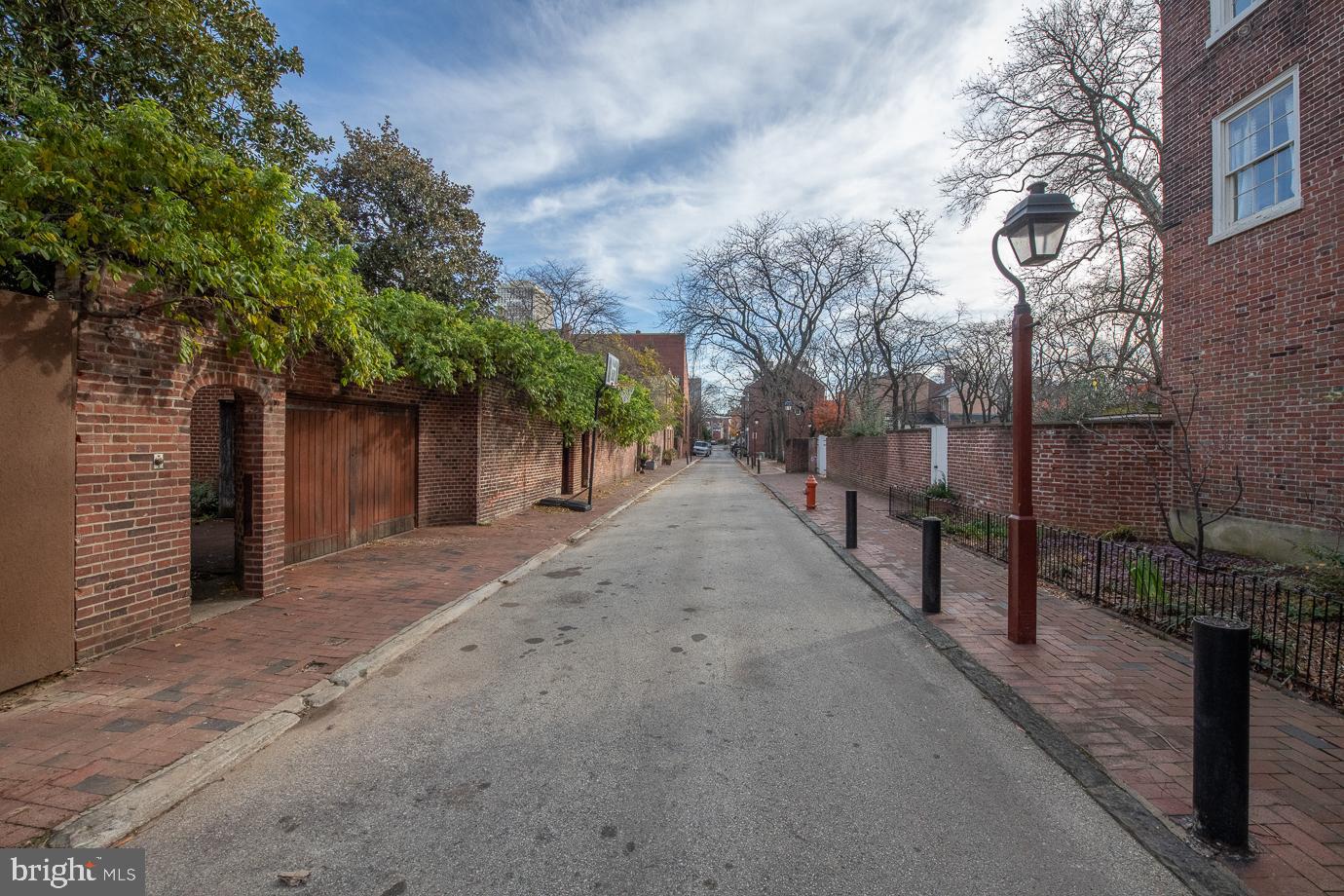 336 Spruce Street Philadelphia, PA 19106 - Photo 25 of 27