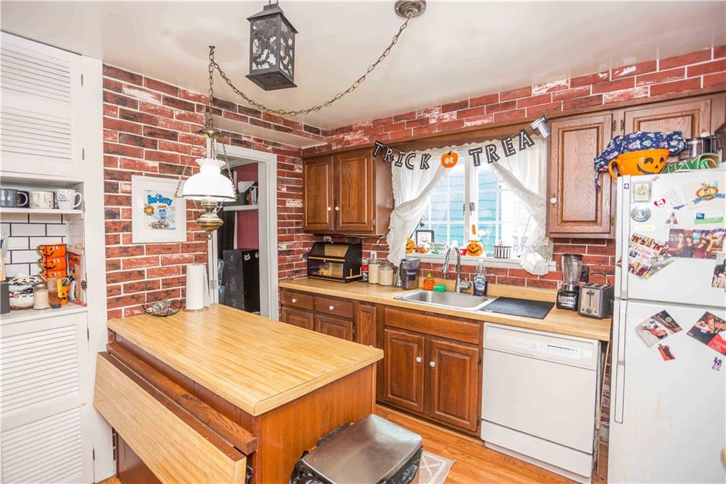 659 Locust Street Indiana, PA 15701 - Photo 12 of 32 Gallery Image 12