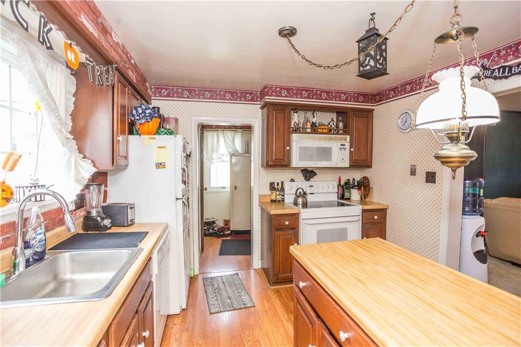 659 Locust Street Indiana, PA 15701 - Photo 14 of 32 Gallery Image 14