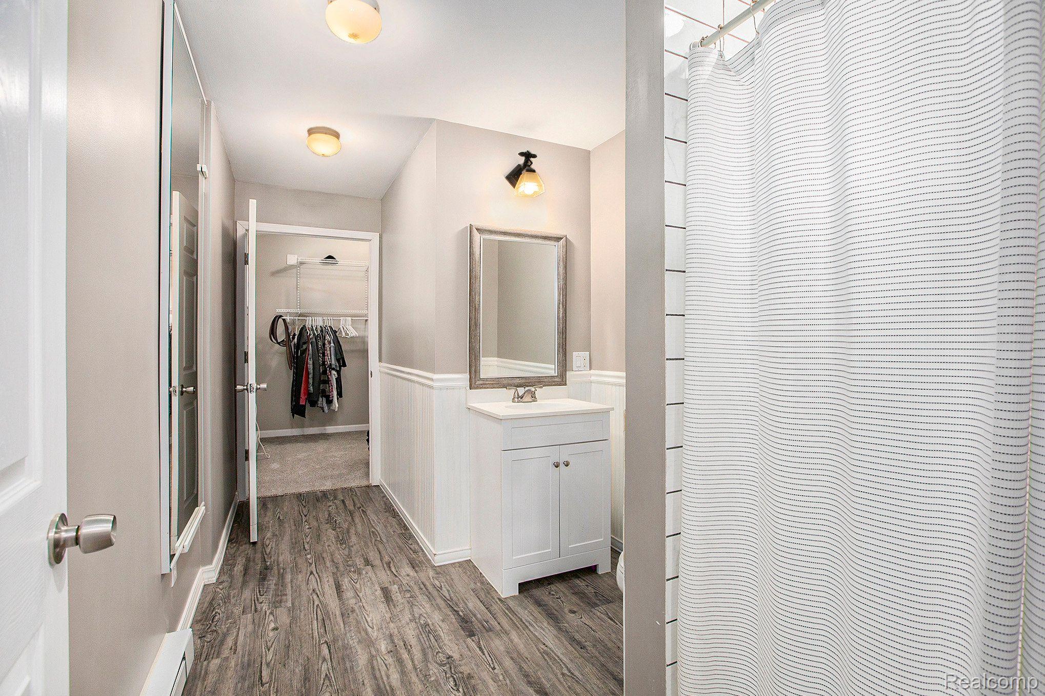 3350 South Latson Road Howell, MI 48843 - Photo 23 of 36 Gallery Image 23