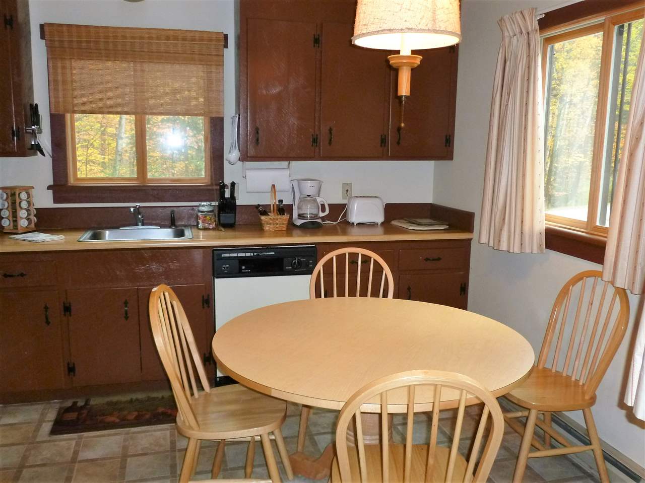 3387 East Mountain Road Killington, VT 05751 - Photo 7 of 13