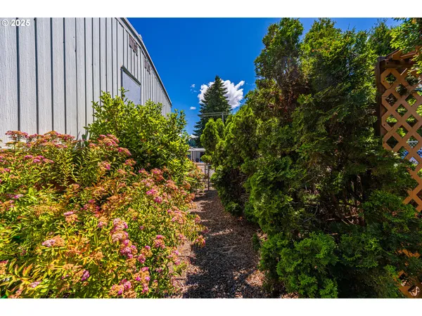$40,000 | 5335 Main Street, Unit 236, Springfield, OR 97478