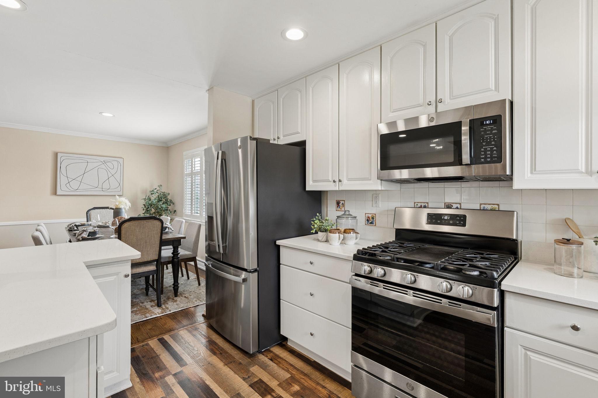 102 Othoridge Road Lutherville-Timonium, MD 21093 - Photo 7 of 43 Kitchen