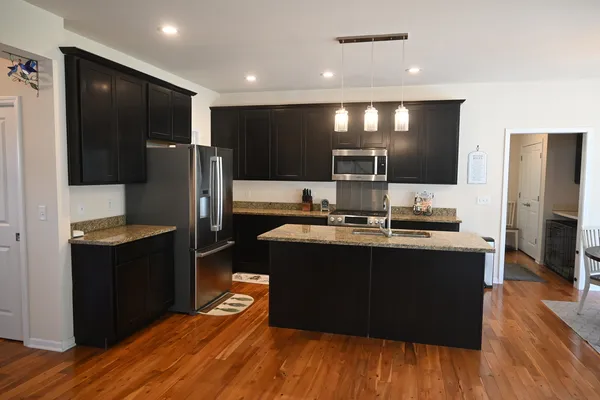 $430,000 | 1117 Bailey Road, Sycamore, IL 60178