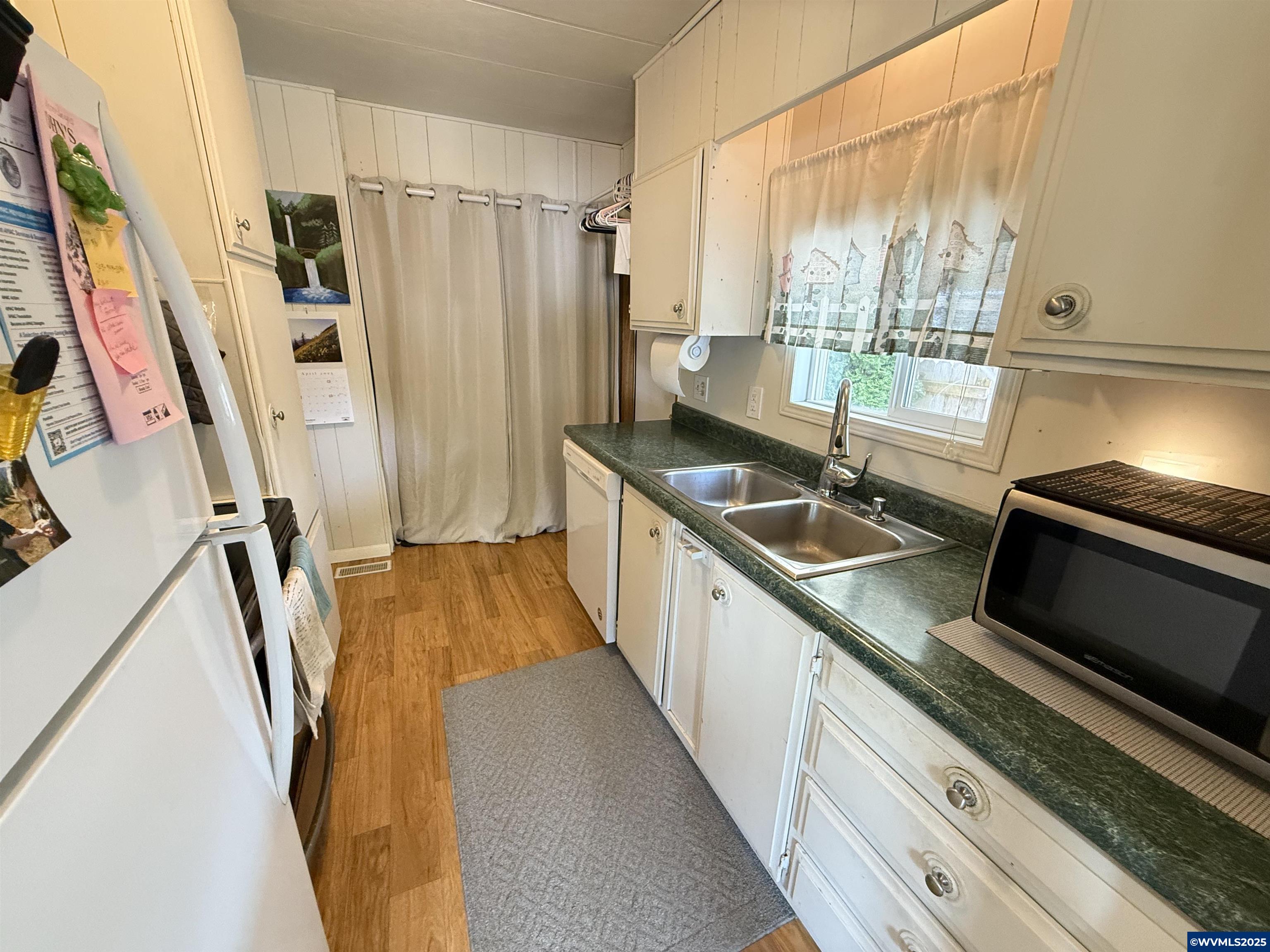 5355 River ( Road, Unit 92 Keizer, OR 97303 - Photo 9 of 31