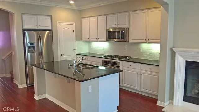 $5,000 | 80 Spanish Lace, Irvine, CA 92620