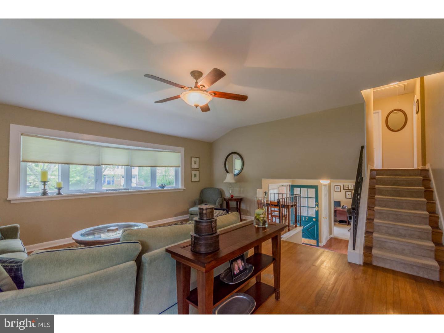 417 Bruce Road Cherry Hill, NJ 08034 - Photo 4 of 25