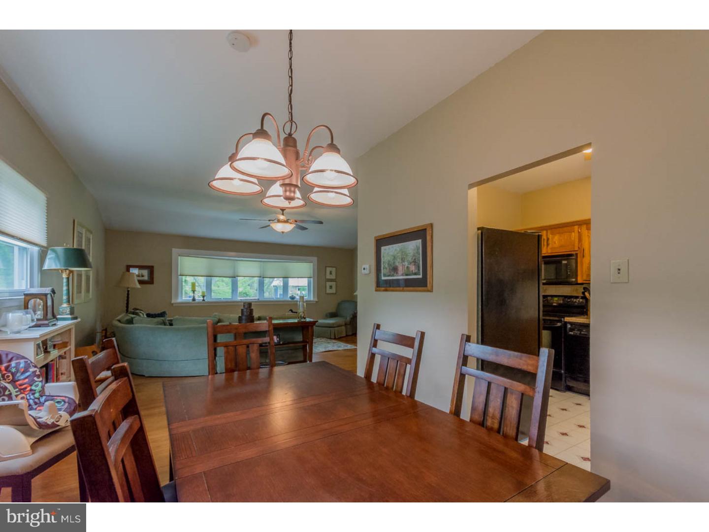 417 Bruce Road Cherry Hill, NJ 08034 - Photo 9 of 25