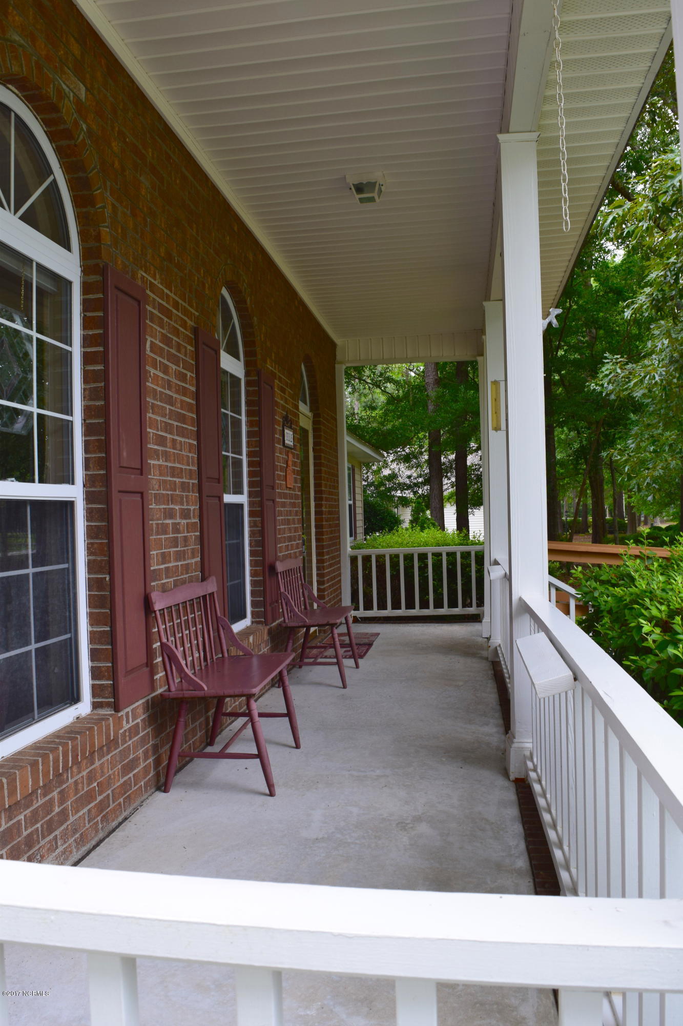 560 Deer Run Road New Bern, NC 28562 - Photo 7 of 19 Rocking Chair Front Porch