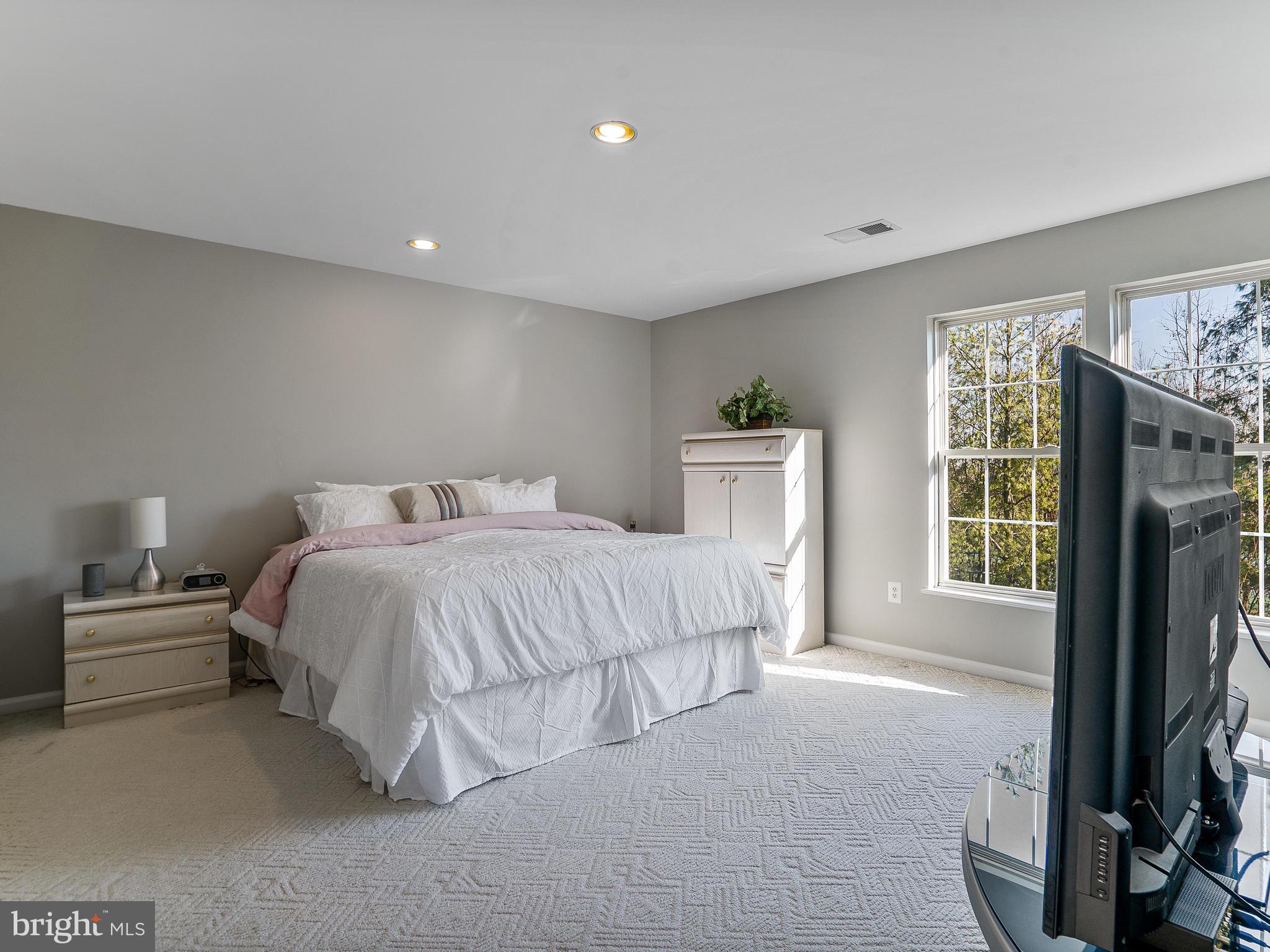 18031 Red Rocks Drive Germantown, MD 20874 - Photo 22 of 52 Gallery Image 22
