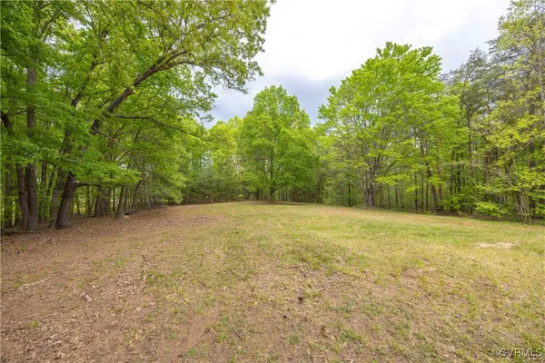 $200,000 | 385 Horsley Lane, Gladstone, VA 24553