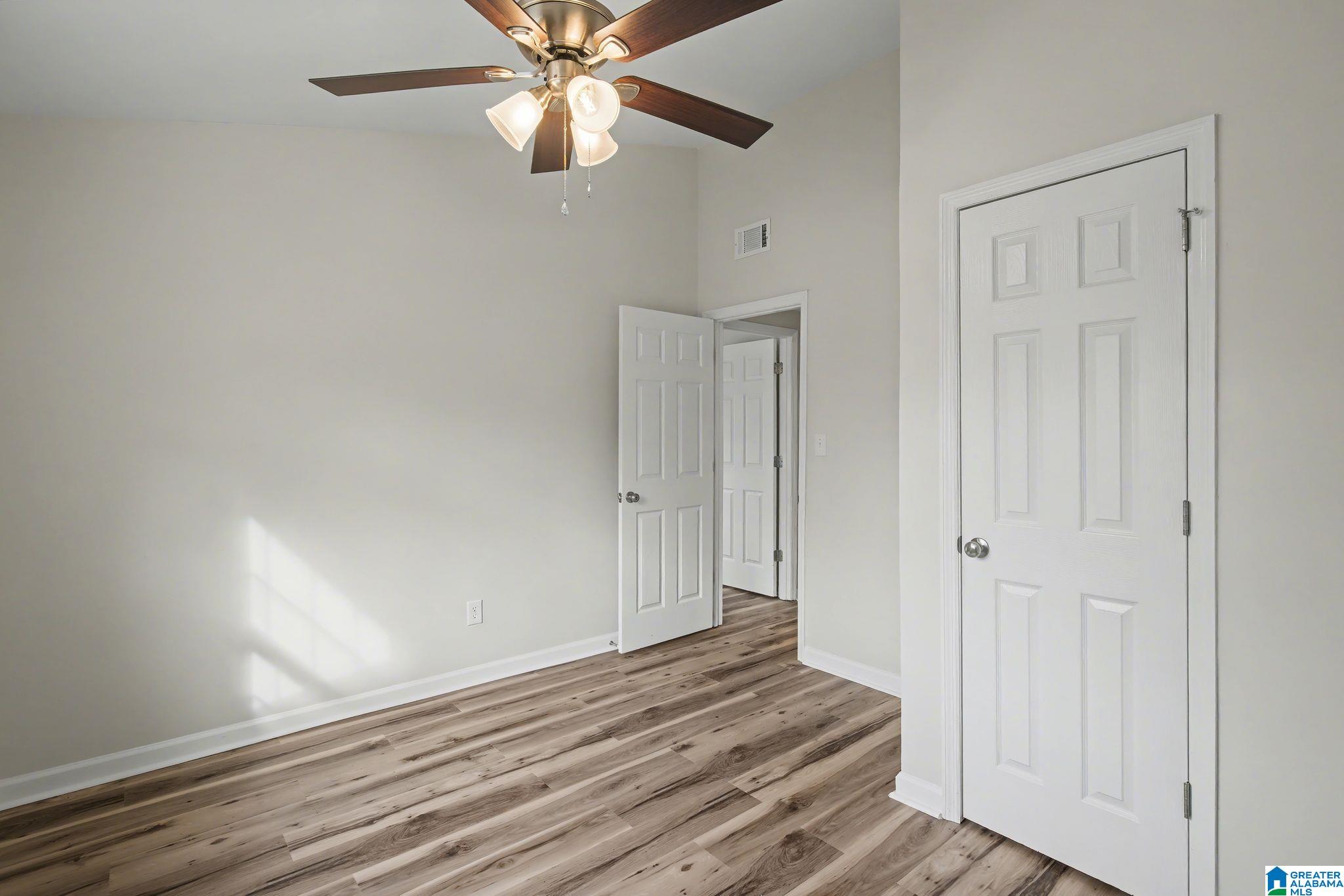 1725 3rd Place Southwest Birmingham, AL 35211 - Photo 15 of 32