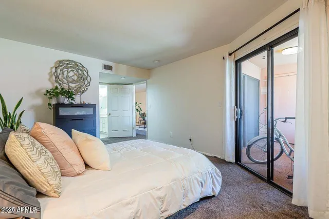 $1,600 | 12212 North Paradise Village Parkway West, Unit 316, Phoenix, AZ 85032