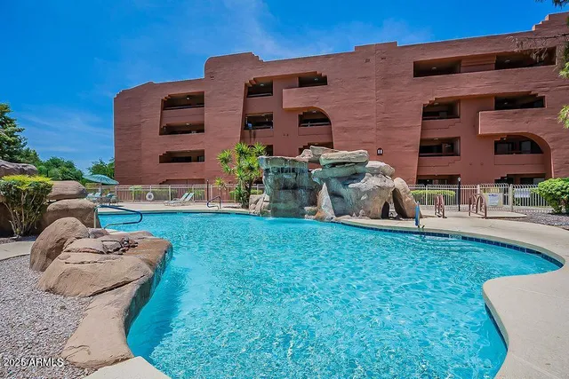 $1,600 | 12212 North Paradise Village Parkway West, Unit 316, Phoenix, AZ 85032