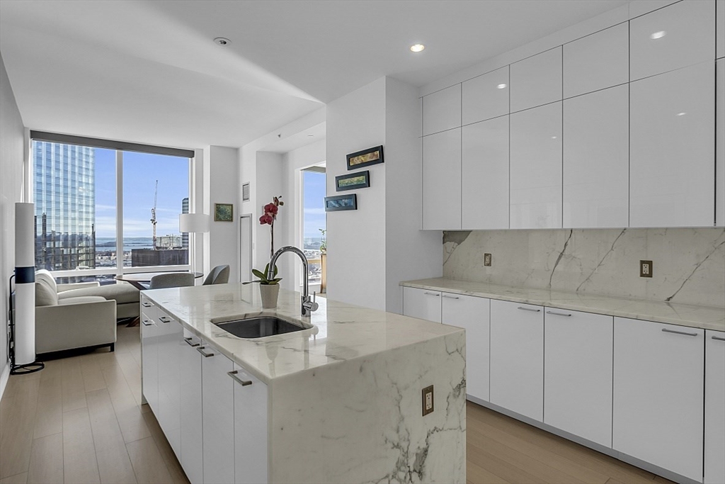 1 Franklin Street, Unit 4606 Boston, MA 02110 - Photo 13 of 38
