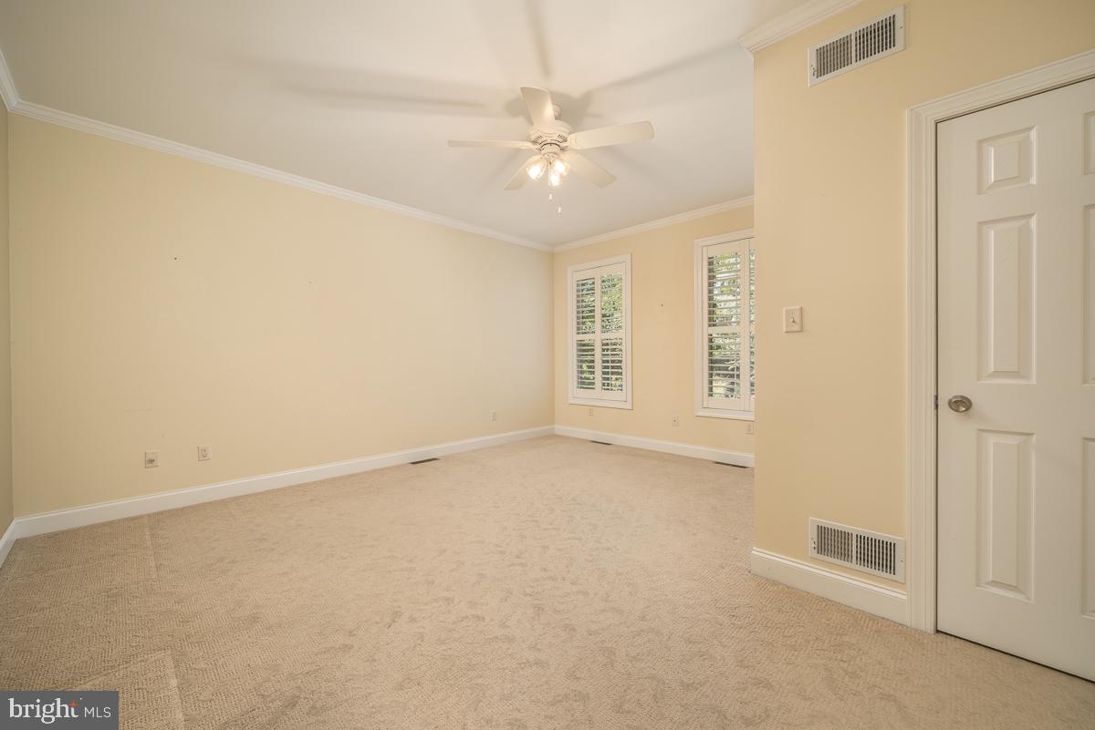 246 Middle Spring Road Shippensburg, PA 17257 - Photo 21 of 30 1st floor bedroom