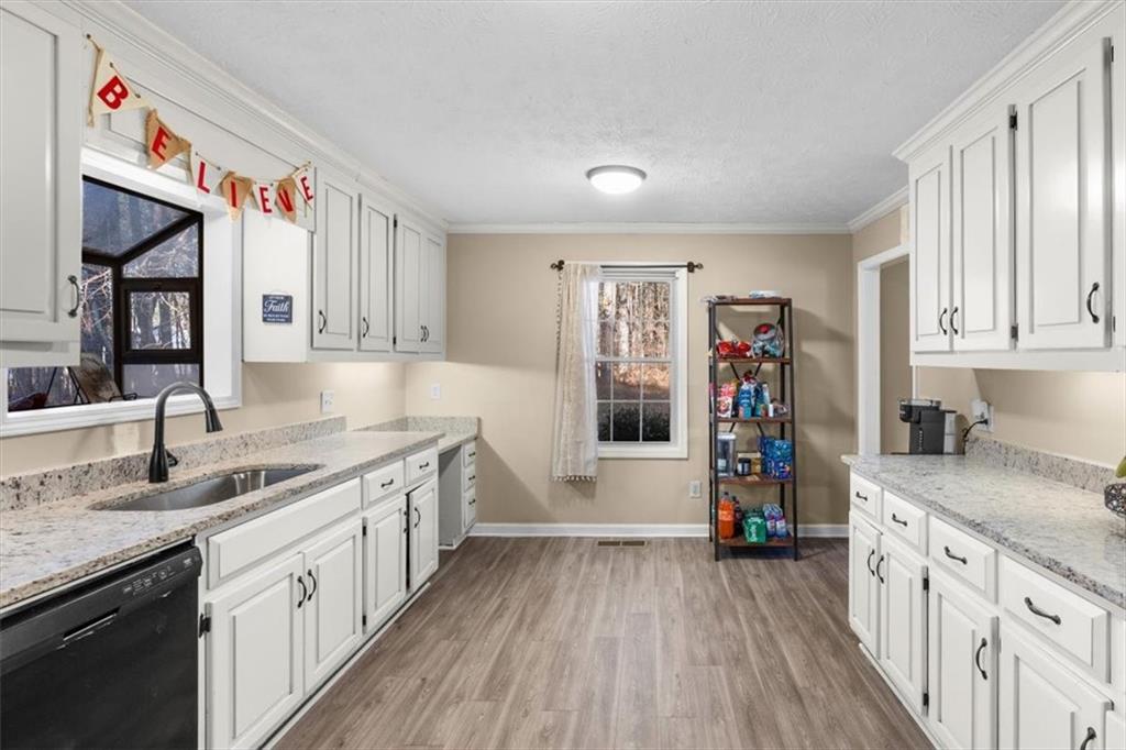 346 Pickett's Crossing Acworth, GA 30101 - Photo 13 of 43