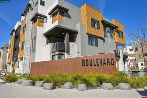 $1,898,800 | 5821 Nugget Way, Dublin, CA 94568