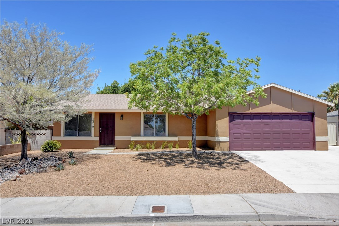1319 Appaloosa Road Boulder City, NV 89005 - Photo 3 of 40 Gallery Image 3