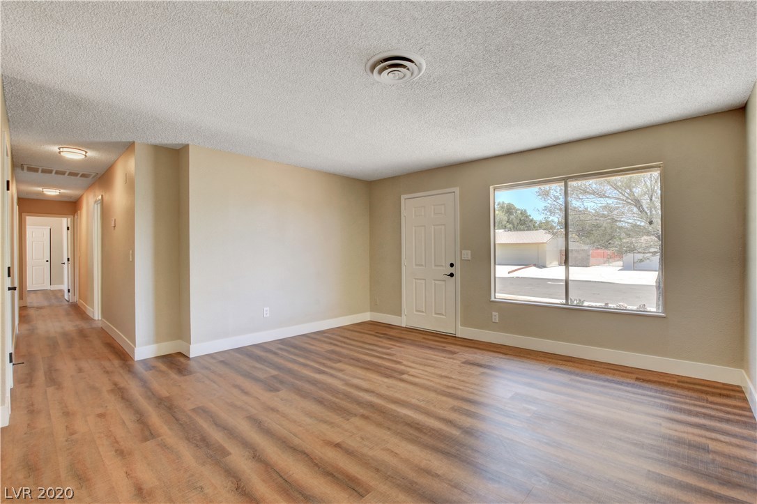 1319 Appaloosa Road Boulder City, NV 89005 - Photo 8 of 40 Gallery Image 8