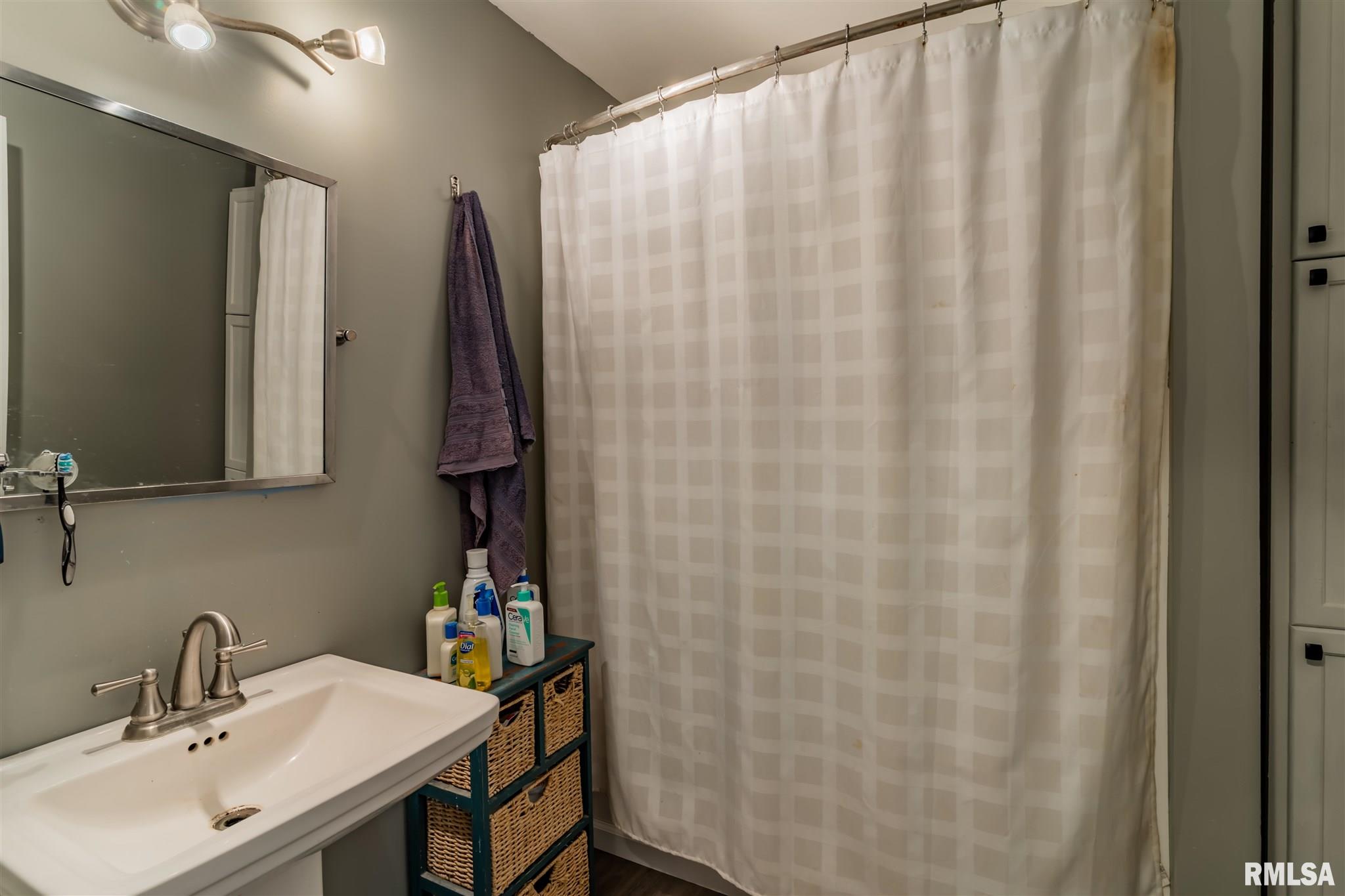 104 Partridge Road Marquette Heights, IL 61554 - Photo 12 of 25 Gallery Image 12