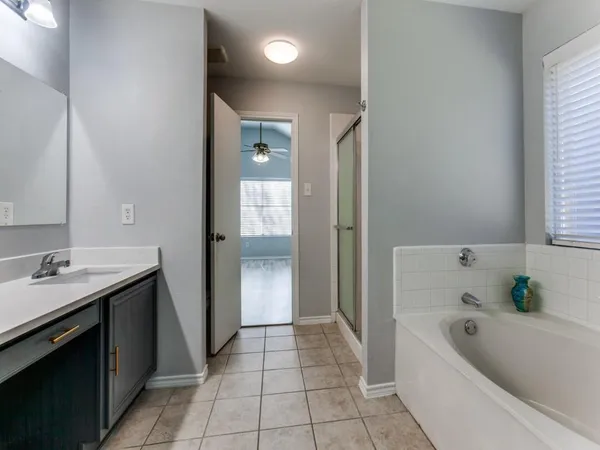 $2,375 | 1305 Greenbriar Lane, McKinney, TX 75069