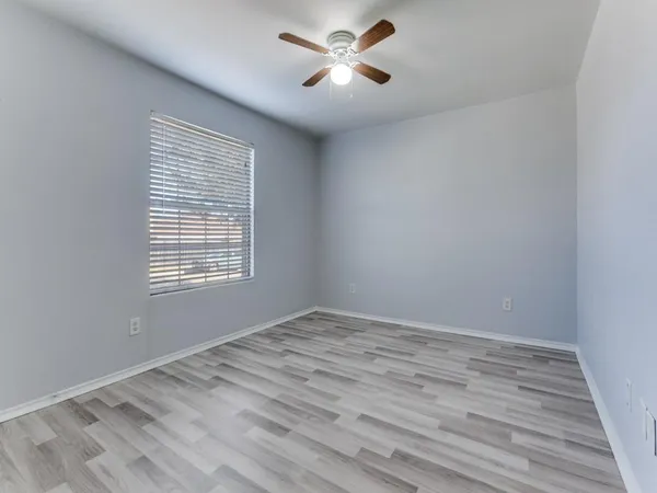 $2,375 | 1305 Greenbriar Lane, McKinney, TX 75069