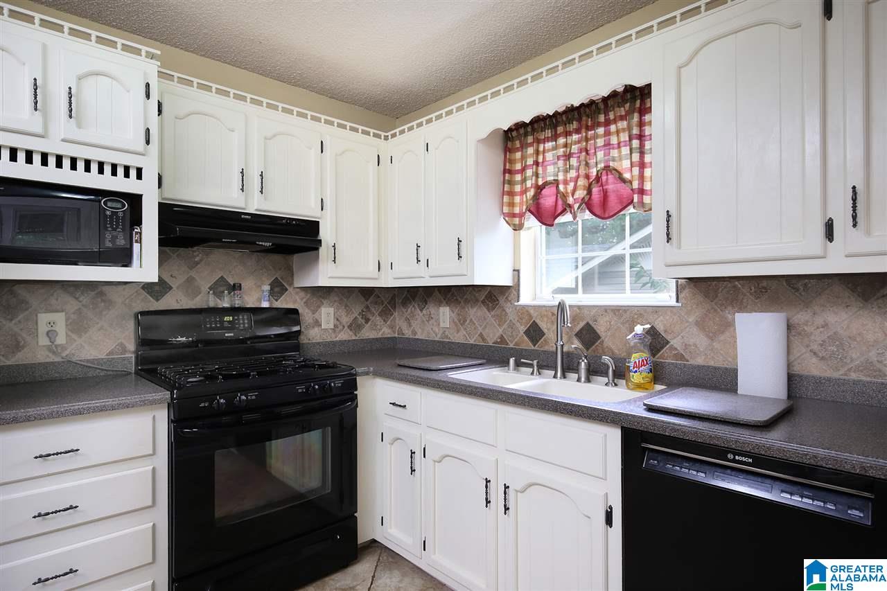 7216 Weems Road Pinson, AL 35126 - Photo 9 of 24
