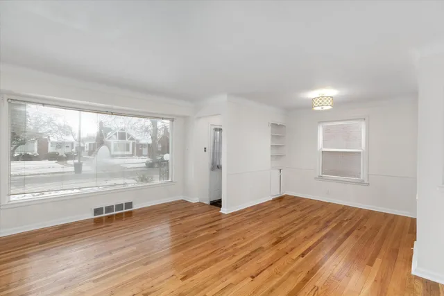 $190,000 | 20496 Mark Twain Street, Detroit, MI 48235