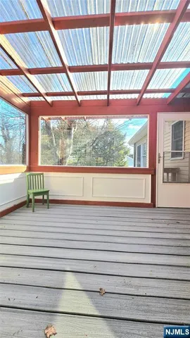 $1,100,000 | 101 Glen Avenue, Paramus, NJ 07652