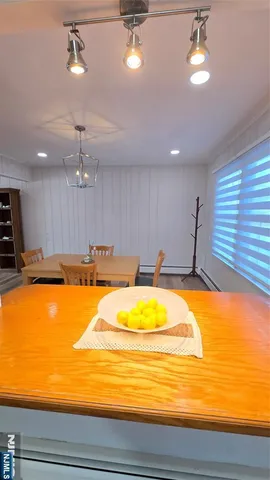 $1,100,000 | 101 Glen Avenue, Paramus, NJ 07652