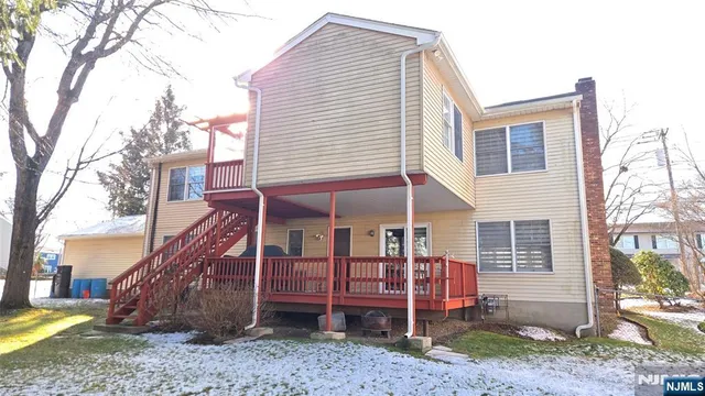 $1,100,000 | 101 Glen Avenue, Paramus, NJ 07652