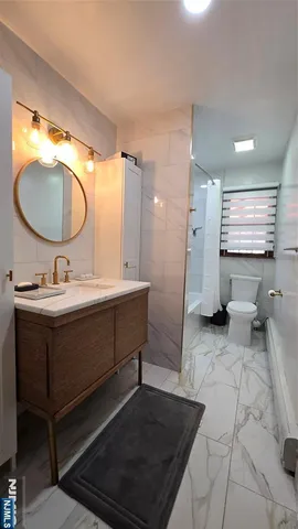 $1,100,000 | 101 Glen Avenue, Paramus, NJ 07652