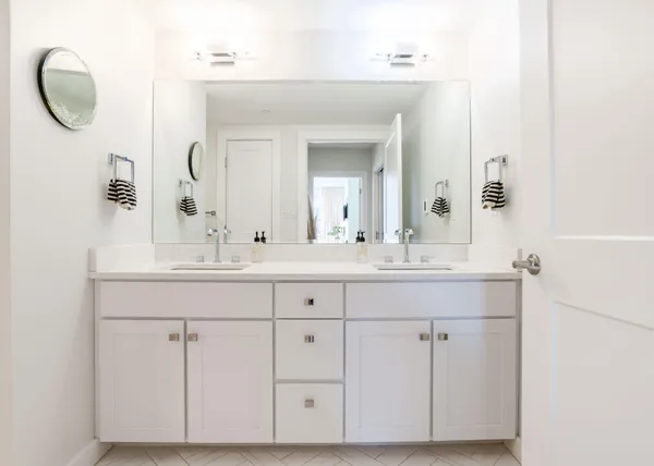 $825,000 | 62 India Street, Unit 206, Portland, ME 04101