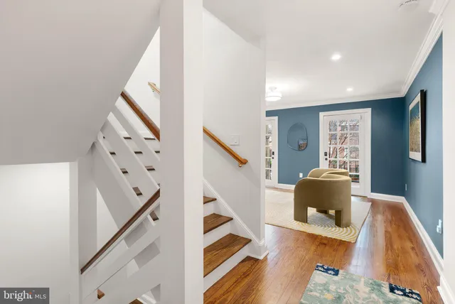 $7,200 | 312 North Pitt Street, Alexandria, VA 22314