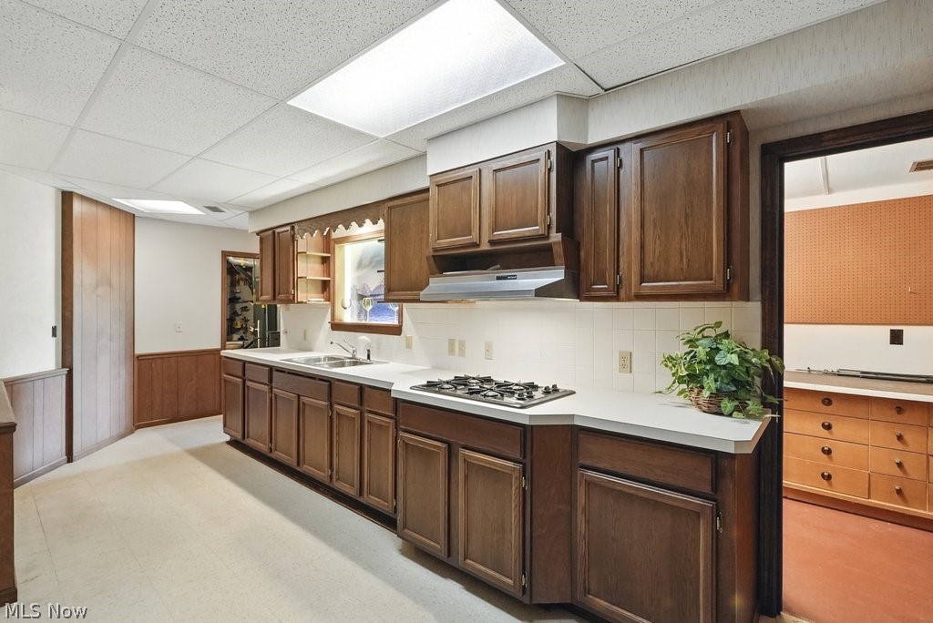 2800 Worrell Road Willoughby Hills, OH 44094 - Photo 30 of 40 Downstairs kitchenette