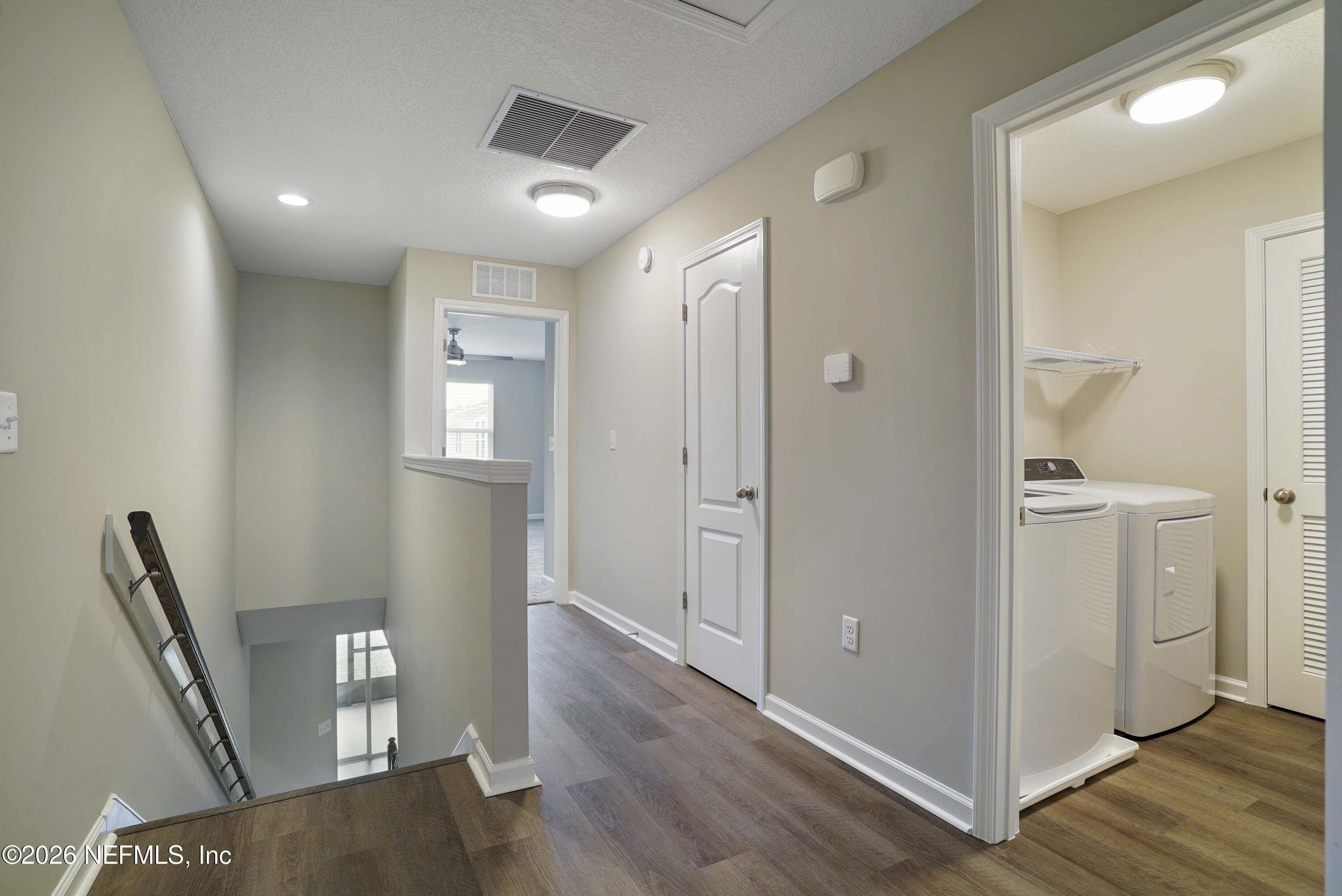142 Castro Court St. Johns, FL 32259 - Photo 19 of 41 Upstairs Landing and Hallway