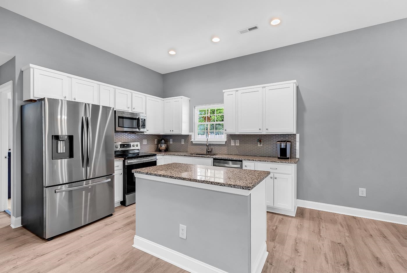 5630 Dinkler Avenue Loris, SC 29569 - Photo 9 of 43
