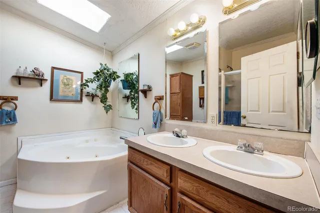 $2,600,000 | 2832 County Road 20, Longmont, CO 80504