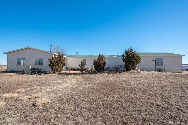 $2,600,000 | 2832 County Road 20, Longmont, CO 80504