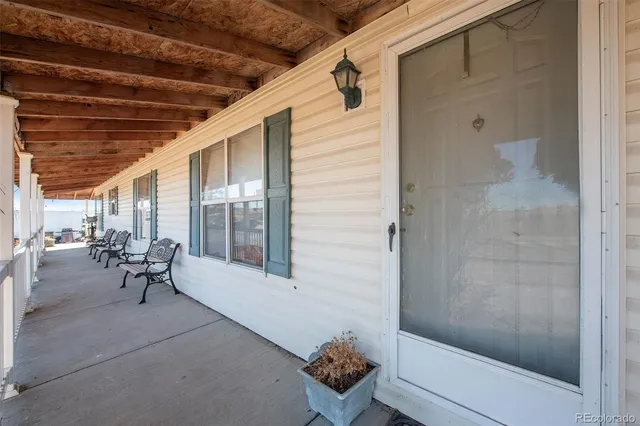 $2,600,000 | 2832 County Road 20, Longmont, CO 80504