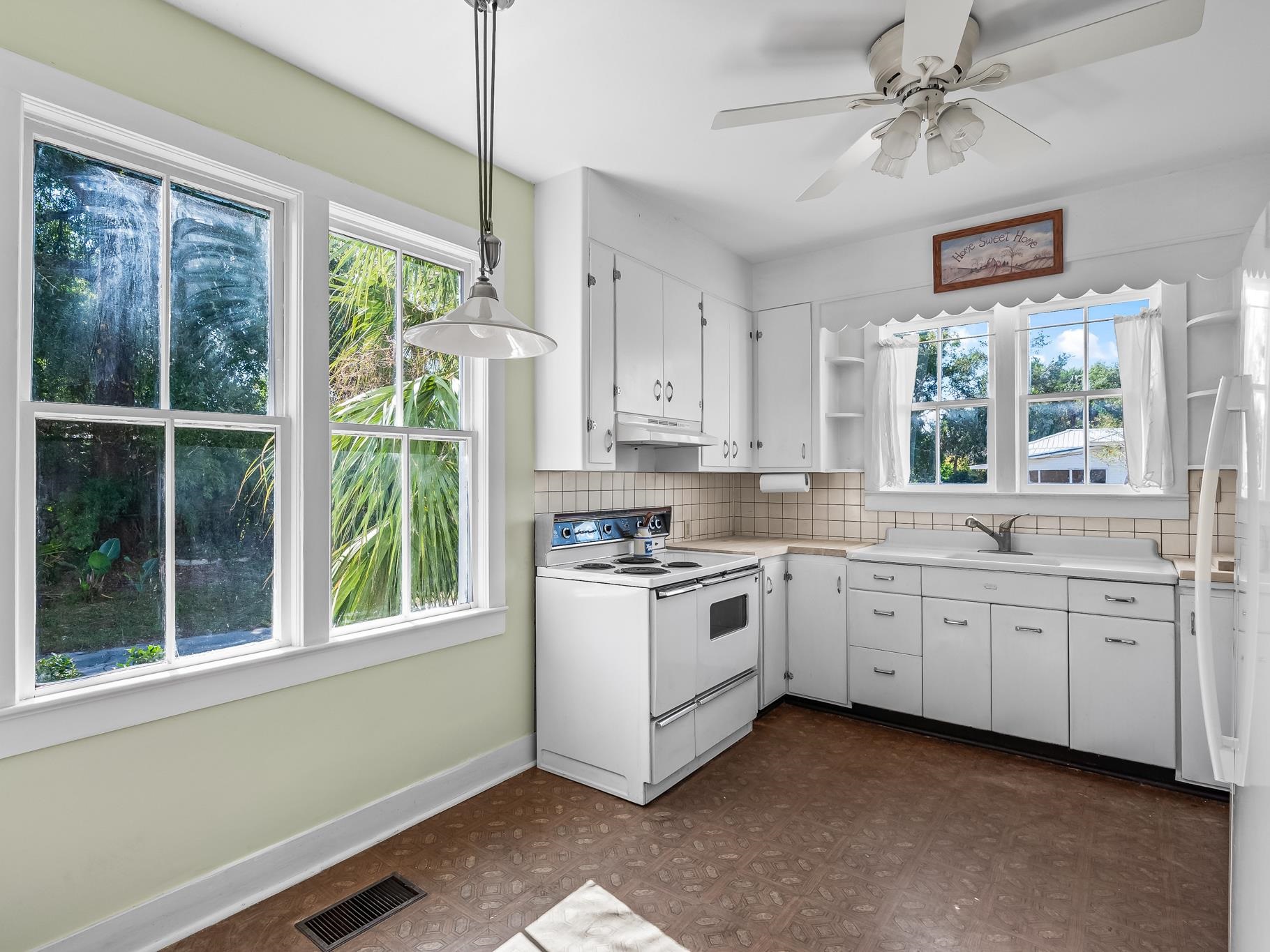 415 West Main Street Perry, FL 32347 - Photo 20 of 44